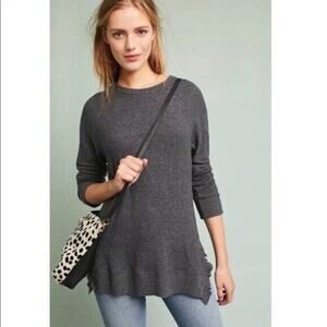 Anthropologie Postmark Top Size Large Gray Ruffle Side Split Tunic Sweater